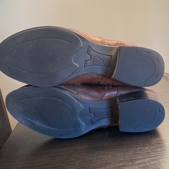 Ariat women’s riding boots - Picture 2 of 6